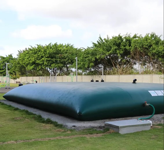 Dipòsit emmgatzematge aigua de pluja